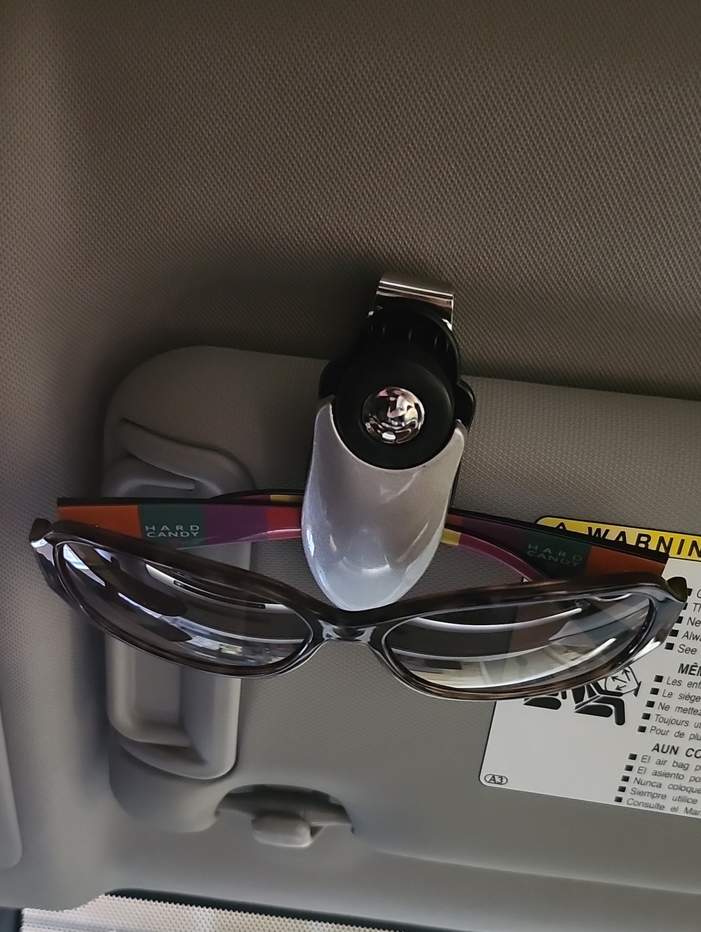 Sun Visor Glasses Clip W Push Button Closure Storage Organization NEW Wo Tag